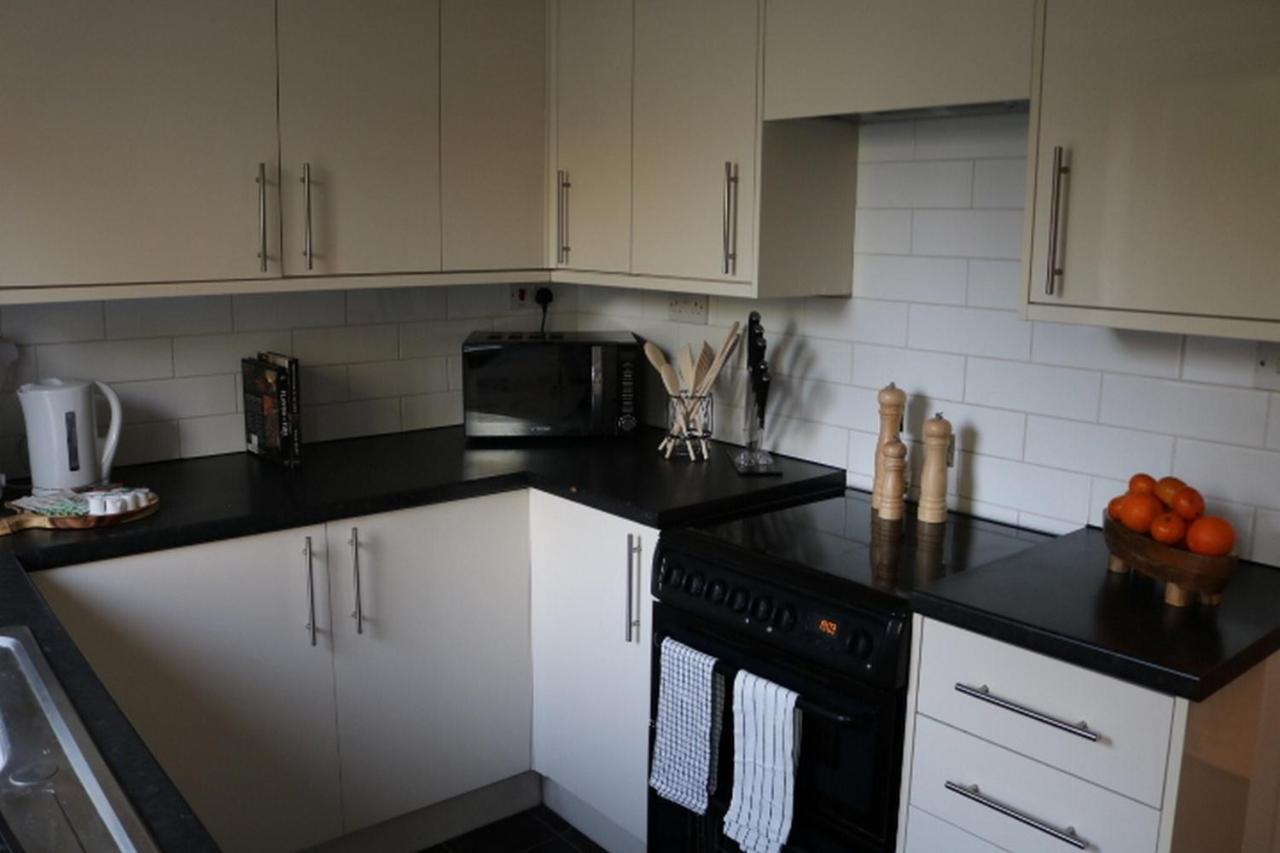 诺丁汉Charming 2 Bed House - Family Friendly别墅 外观 照片