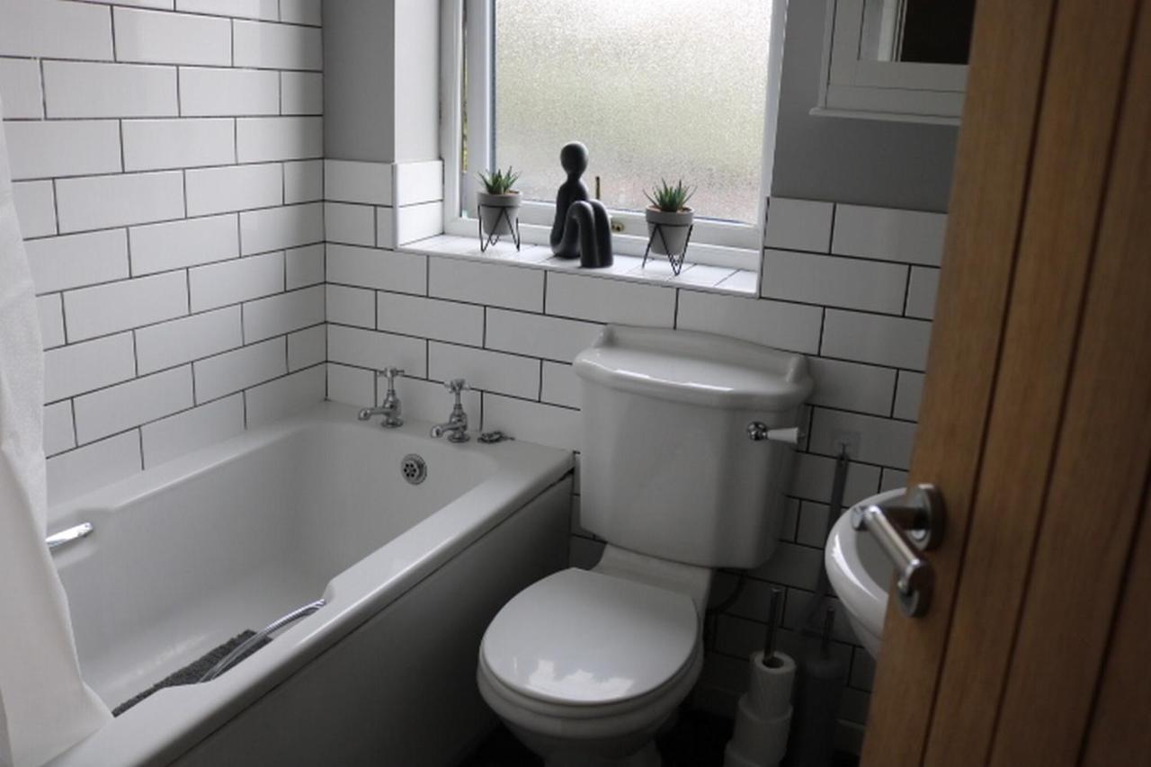 诺丁汉Charming 2 Bed House - Family Friendly别墅 外观 照片